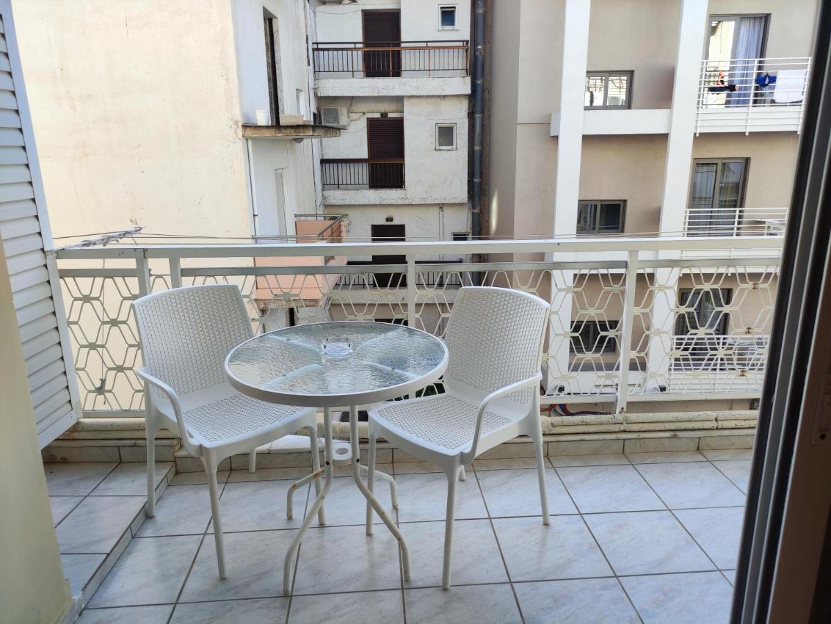 Steps From The Beach Aprt Chania  Exterior foto